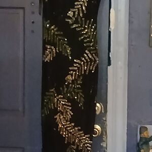 Elegant One Shoulder Black and Gold Dress